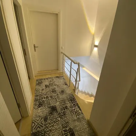 Dublex Szálloda Çeşme